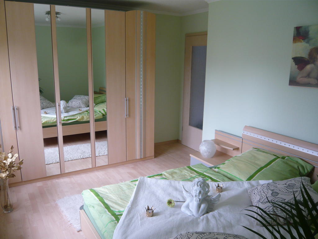 Pummpaelzhof Apartment Бад Залцунген Стая снимка